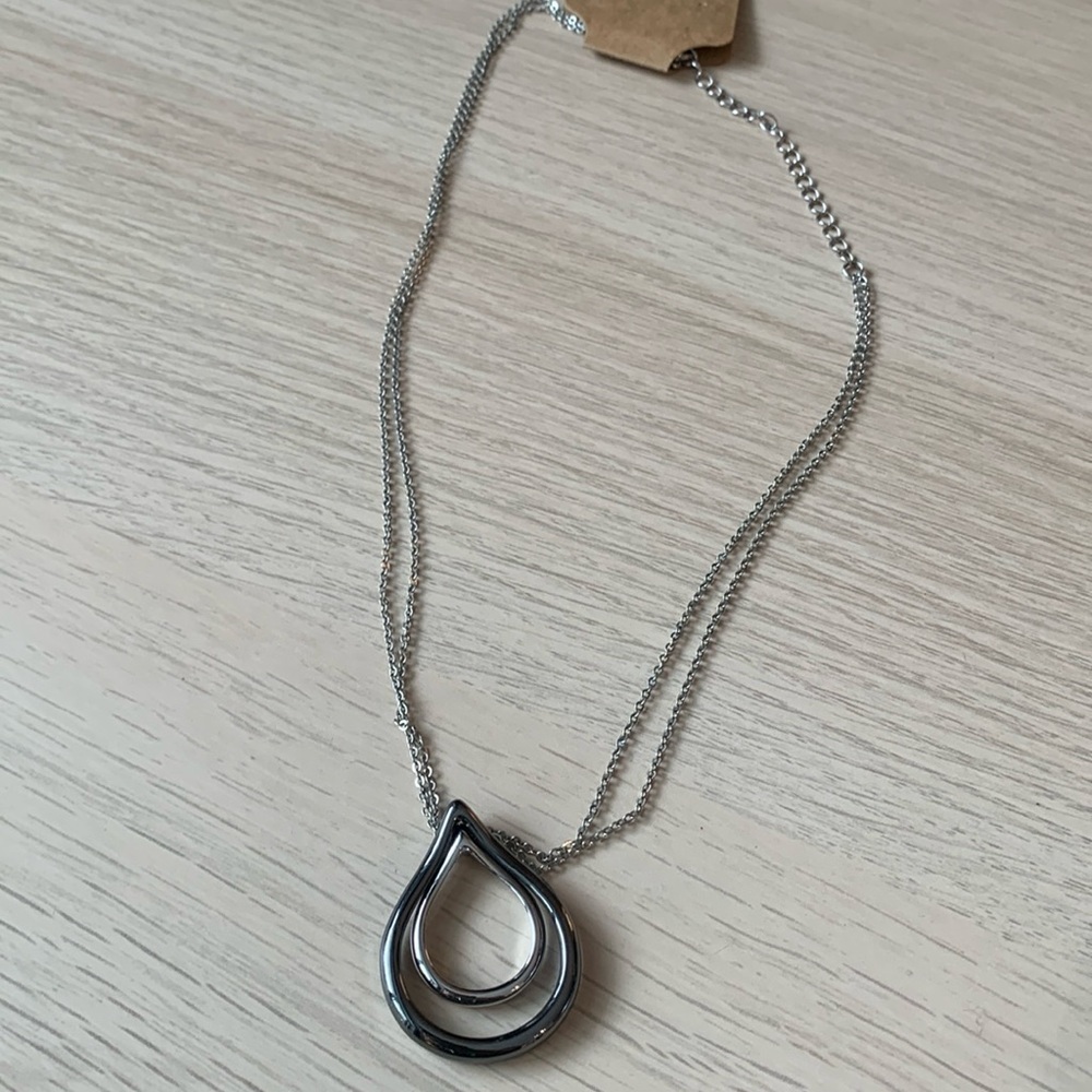 ⭐️ 5 for 20$! ⭐️ Drop shaped necklace